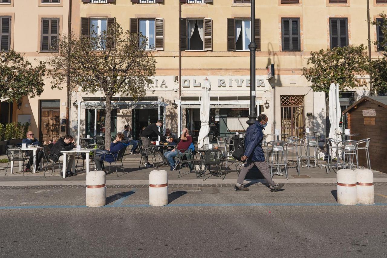 Le Boutique Luxury Rooms Diffused In Historic Center Fiumicino Exterior photo