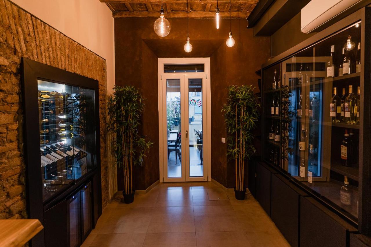 Le Boutique Luxury Rooms Diffused In Historic Center Fiumicino Exterior photo