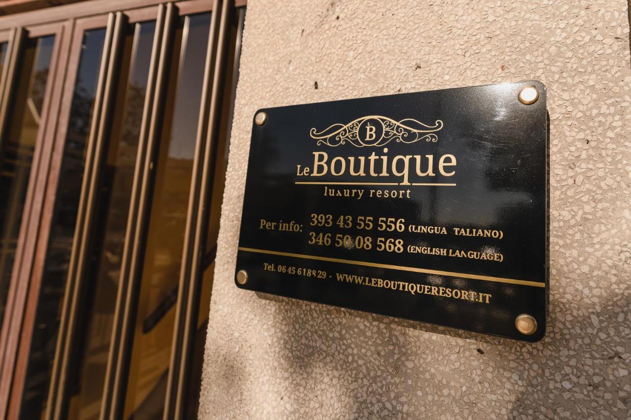 Le Boutique Luxury Rooms Diffused In Historic Center Fiumicino Exterior photo