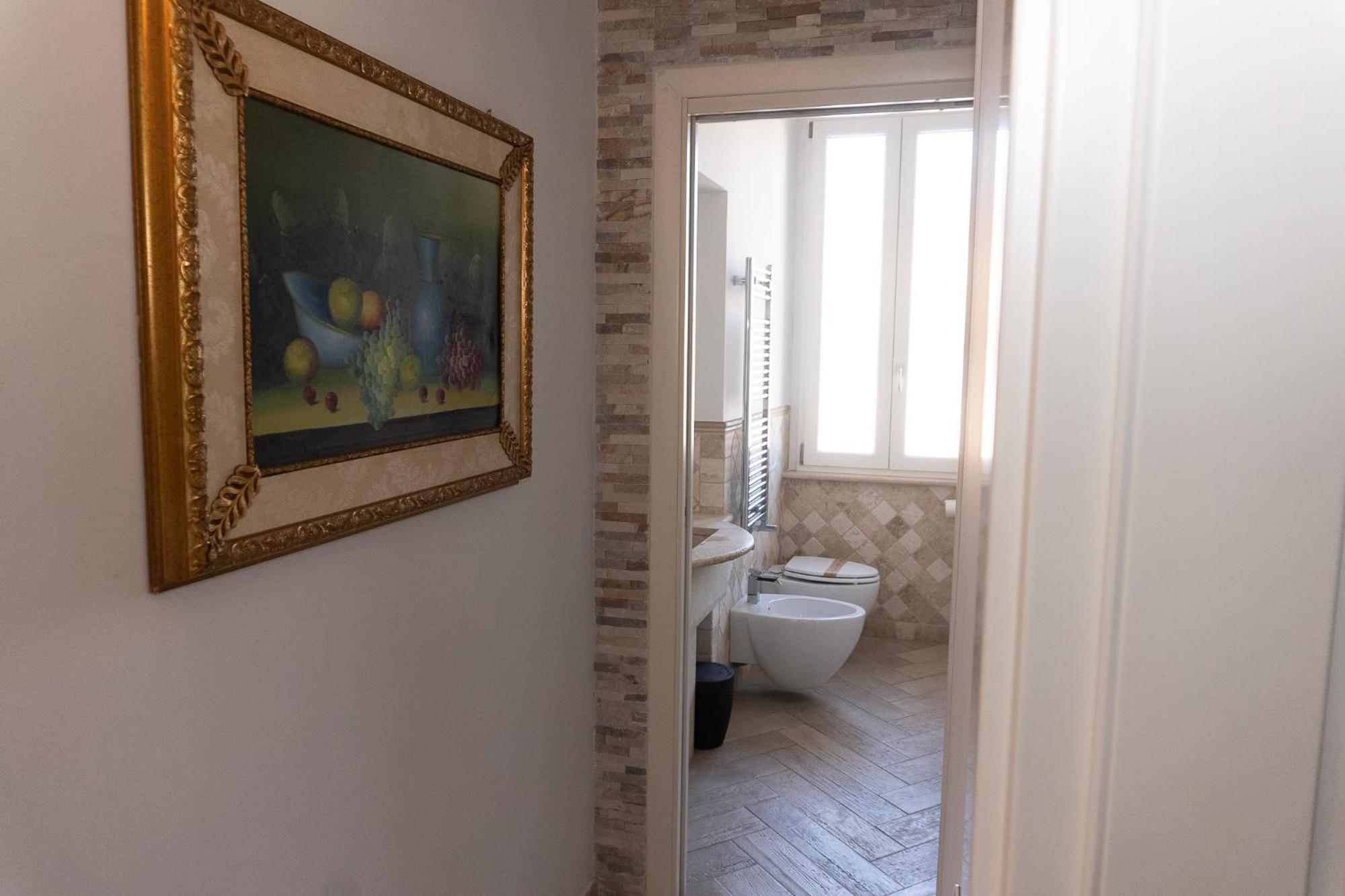Le Boutique Luxury Rooms Diffused In Historic Center Fiumicino Exterior photo