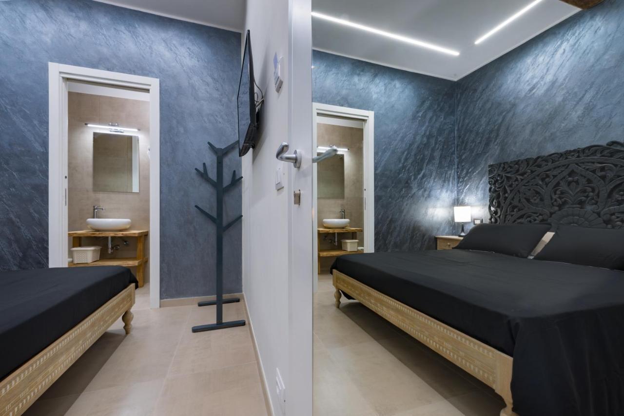 Le Boutique Luxury Rooms Diffused In Historic Center Fiumicino Exterior photo